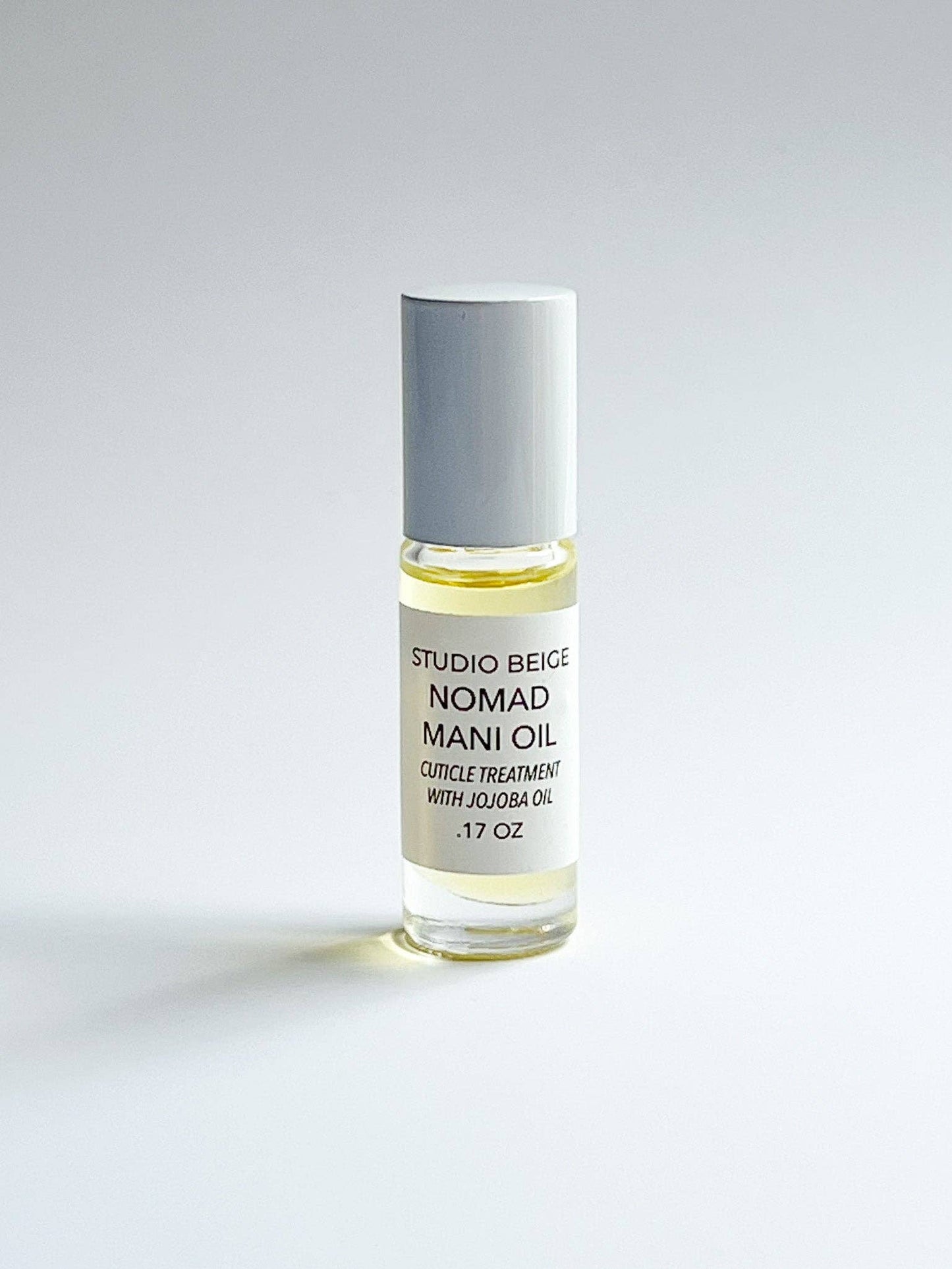 STUDIO BEIGE NOMAD MANI OIL cuticle oil with botanical infusion & mango butter