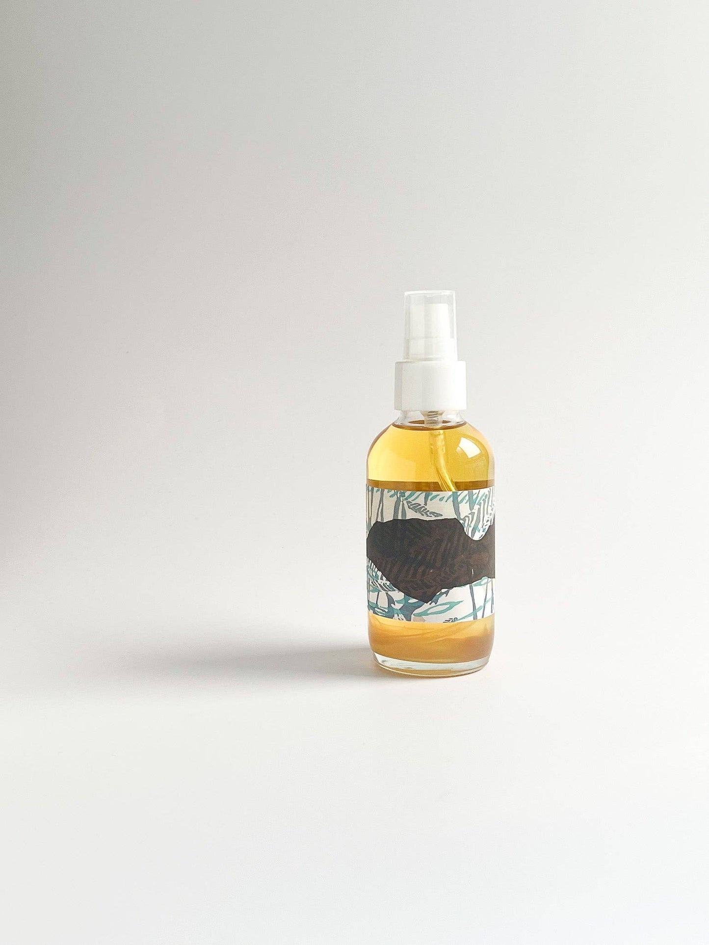 STUDIO BEIGE ROCKROSE amber & labdanum resin infused perfumed body oil