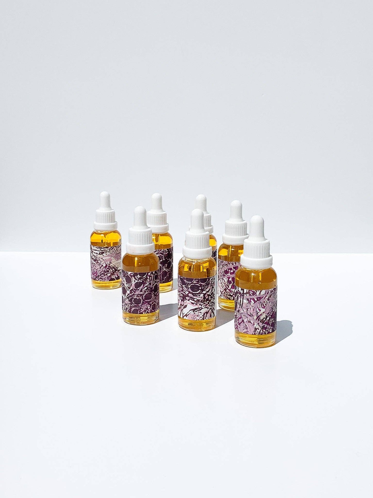 STUDIO BEIGE PLUM SEED moisture binding face oil with plum seed & passionfruit oil