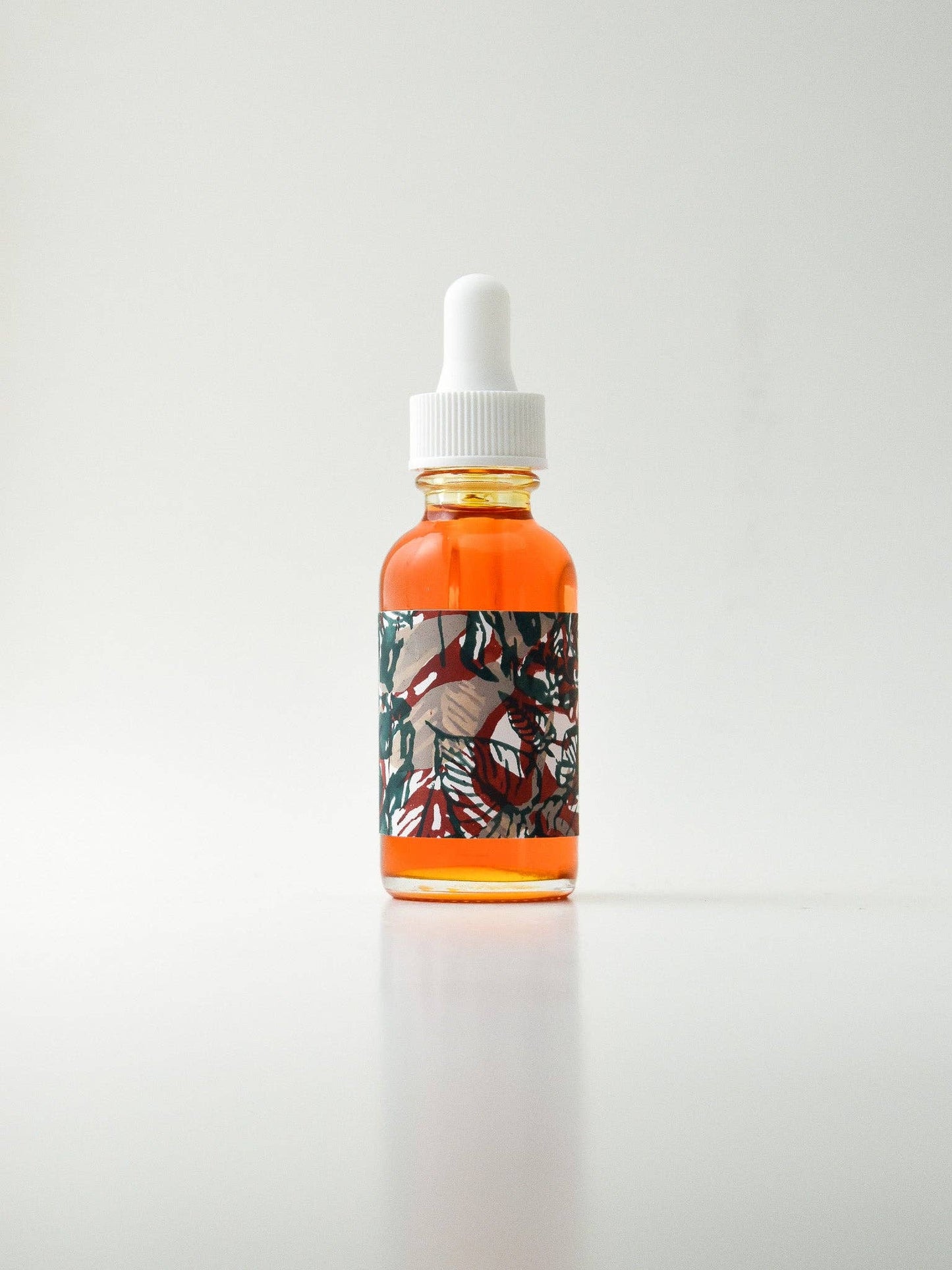 STUDIO BEIGE ROSEHIP ENZYME Botanical Infused Face oil with Anti-Aging Enzymes