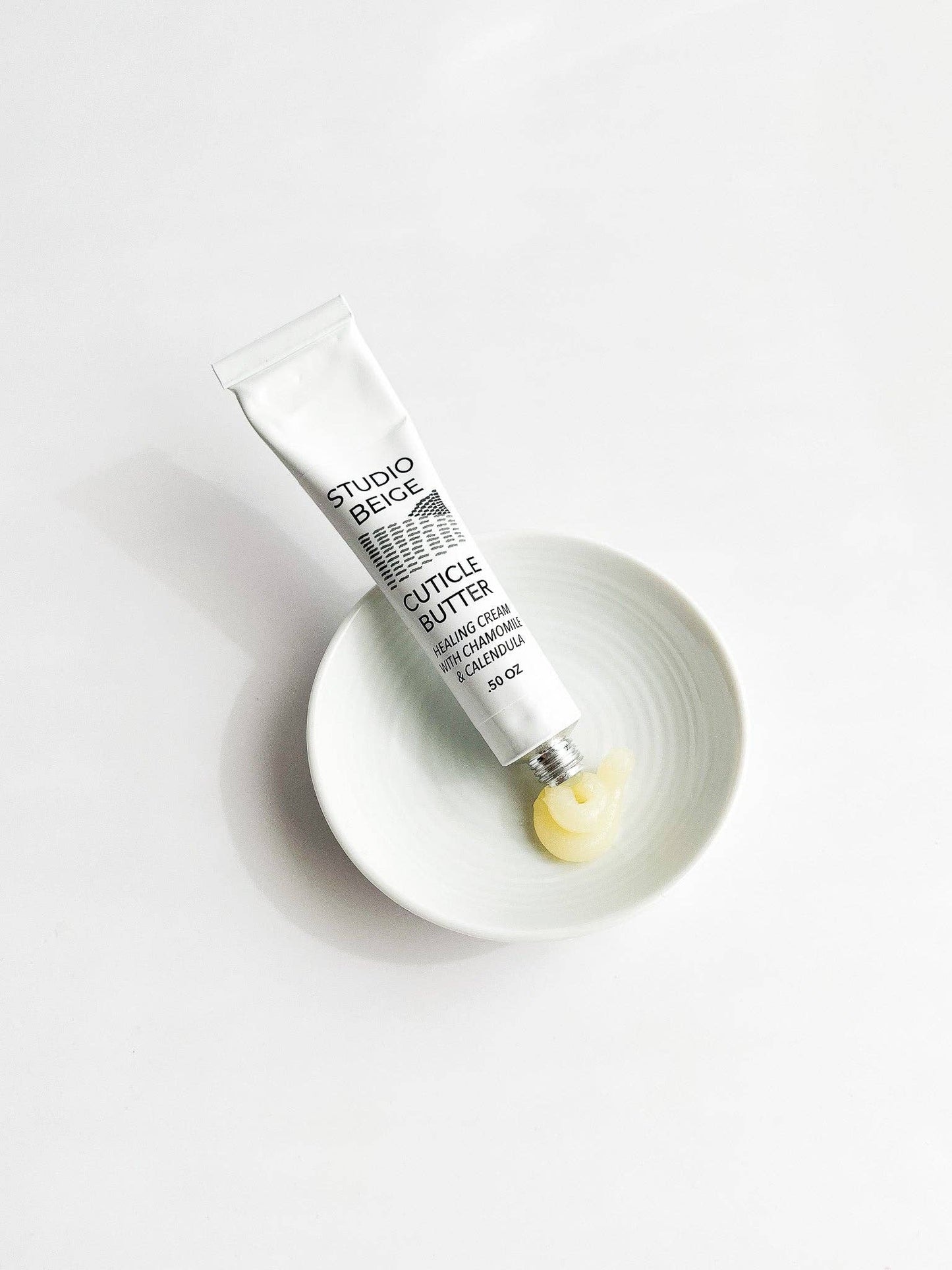 STUDIO BEIGE CUTICLE BUTTER