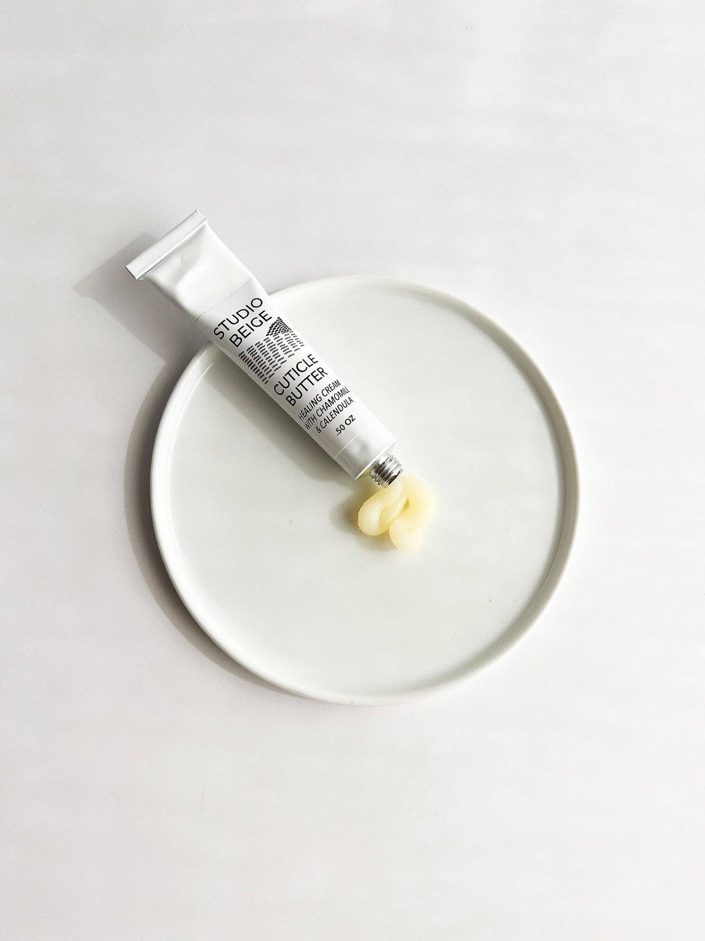 STUDIO BEIGE CUTICLE BUTTER